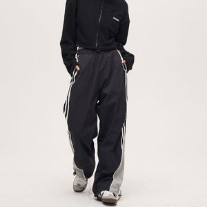 Pantalon de survêtement pour homme, style streetwear, ample et surdimensionné, coupe coupe-vent, en nylon, meilleur matériau utilisé, fabriqué sur mesure - Product Image 5