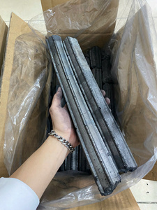 Vietnam 100% briquettes de sciure de bois dur naturel fait à la machine charbon de bois de barbecue haute chaleur sans fumée faible cendre fabriqué à partir de bambou - Product Image 6