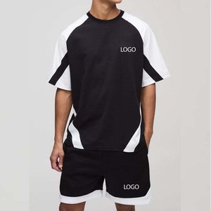 Vêtements pour hommes de grande taille avec logo personnalisé OEM de bonne qualité ensembles pour hommes 100% coton de couleur contrastée t-shirts et shorts ensembles de 2 pièces - Product Image 1