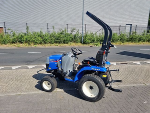 Tracteur utilitaire compact diesel ISEKI TM3187 18HP 4x4, tracteur agricole PTO pour vergers, vignobles et entretien des pelouses, à vendre - Product Image 4