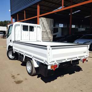Camion DYNA 2023 d'occasion - Product Image 4
