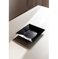Plateau décoratif en métal noir, artisanat métallique pour mariage, rehausse la présentation, élégance audacieuse, design moderne, écologique