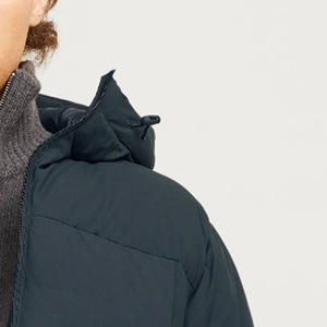 Chaquetas acolchadas de alta calidad superventas para hombres y mujeres, fáciles de usar, disponibles en todos los tamaños, colores, decoración bordada, MOQ bajo - Product Image 4