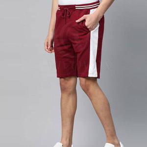 Vente en gros de shorts pour hommes de style High Street confortable et écologique motif solide taille élastique poids léger vente en ligne - Product Image 3