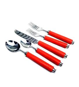 Juego de Cubiertos con Mango de Resina de Diseño, con Agarre Ergonómico y Construcción de Acero Inoxidable Resistente a la Oxidación para una Experiencia Exquisita - Product Image 1