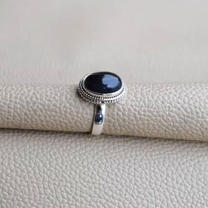 Vente en gros de bague en argent sterling 925 de style classique pour femme pierre précieuse onyx noir naturel bijoux de créateur bohème uniques - Product Image 3