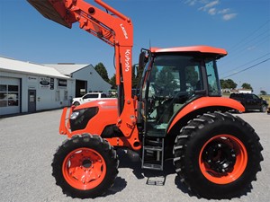 Certificado CE y EPA Kubota 60HP Tractor / M6060 Kubota Tractor disponible para la venta a precios muy baratos - Product Image 3