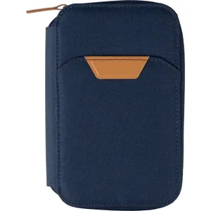 Portafoglio da Viaggio Sostenibile Susanne in RPET, Gadget Ecologici per il Viaggiatore Moderno - Product Image 1