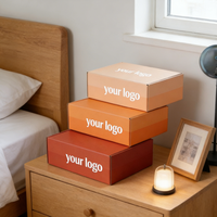 Promotion Vente en gros Boîte d'emballage en papier kraft ondulé uni Livraison par courrier Expédition Avantage UV avec insert