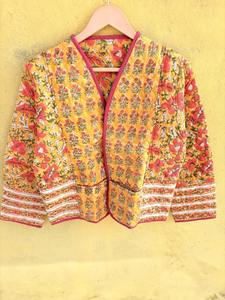 Veste en coton style kimono matelassée réversible à motifs floraux imprimés à la main en Inde pour femmes, toutes saisons, décontractée, boutonnée - Product Image 5