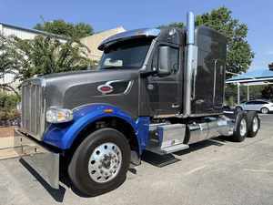 À VENDRE : Camion semi-remorque d'occasion 2022 2023 2024 2025 567 Sleeper, 80 Sleeper à toit moyen, 500 CV, 12 vitesses, boîte automatique Endurant, PRÊT À EXPÉDIER - Product Image 4