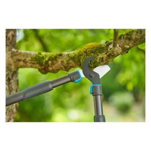 Tijeras de podar telescópicas Gardena TELECUT PRO 12041 con mango ergonómico (65-90 cm) y corte bypass (diámetro máximo de corte 42 mm) - 20 herramientas de jardinería - Product Image 4