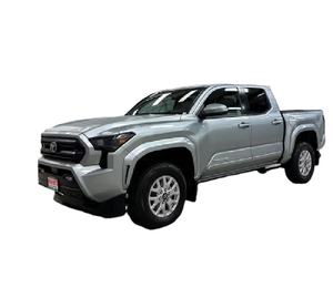 Pick-up Tacoma d'occasion vérifié 2025, style TRD Sport, moteur turbo, traction avant, état impeccable, provenance Japon - Product Image 1
