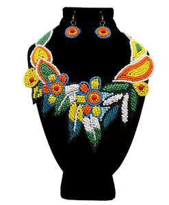 Collier de perles de verre multicolore fait à la main Design tendance avec broderie colorée Style de jolie fille Boucles d'oreilles de mode les plus récentes - Product Image 1