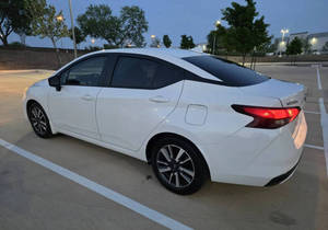 นิสสัน เวอร์ซ่า SV ปี 2024 สภาพดี ใช้งานน้อย - Product Image 4