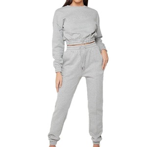 Conjuntos Deportivos de Invierno de Algodón y Felpa para Mujer, Fabricante de Alta Calidad, Personalizados, Conjuntos Deportivos de 2 Piezas con Pantalones Acampanados - Product Image 2