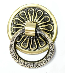 Nouveau design de heurtoir de porte en laiton doré, accessoires de porte en métal pour la décoration intérieure des portes principales, design de luxe de qualité supérieure - Product Image 1