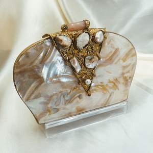 Pochette de soirée pour femme, style animal, faite à la main, en strass, en forme de corne ronde, de luxe, en gros - Product Image 4