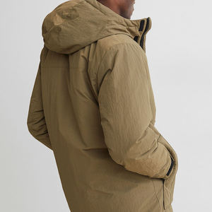 Veste matelassée à la mode pour hommes, manteau en duvet épais et chaud avec logo personnalisé pour les vêtements de sport d'hiver en plein air et un usage quotidien - Product Image 2