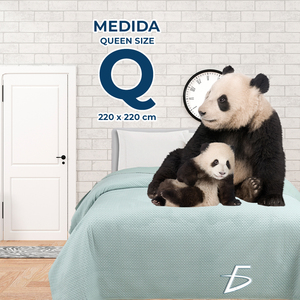 Elegante Copriletto in Microfibra con Motivo a Righe, Confortevole per Casa e Hotel, Disponibile nelle Misure Queen, King e Twin - Product Image 4