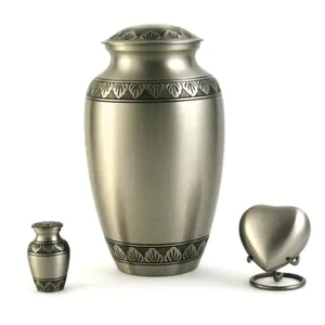 Urna funeraria de plata personalizable Urna de cremación para cenizas humanas-Hecho a mano en aluminio - Product Image 4