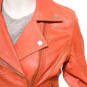 แจ็กเก็ตหนังแท้ซาตินออกแบบได้ตามต้องการสำหรับผู้หญิงมีกระเป๋าระบายอากาศได้มีแบรนด์แฟชั่นฤดูใบไม้ร่วง - Product Image 2