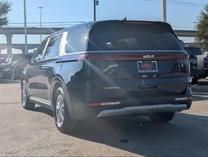 Kia Carnival LX 2024 - Product Image 4