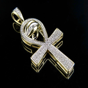 Colgante de Cruz Ankh de Oro de Lujo con Moissanita Engastada y Diseño de Símbolo Sagrado, Amuleto de Joyería Hip Hop Premium - Product Image 3