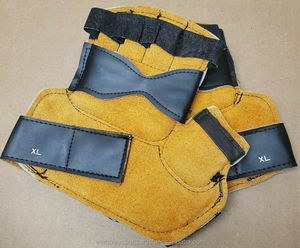 ถุงมือ MMA หนังคุณภาพสูง - เป็นมิตรกับสิ่งแวดล้อมและระบายอากาศได้ดี พร้อมสายรัดแบบ Hook and Loop สำหรับการฝึกซ้อม ซ้อมต่อยมวยไทย คิกบ็อกซิ่ง และการฝึกซ้อมแบบ Grappling - Product Image 6