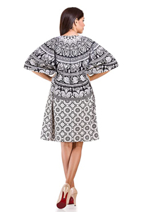 2024 arrivée prix de gros été imprimé à la main floral court caftan pour les femmes à manches courtes genou longueur Boho vacances robe - Product Image 3