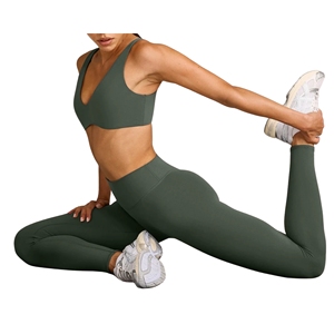 Leggings de yoga croisés pour femmes, taille élastique, sans couture avant, effet sablier, contrôle du ventre, rehaussement des fesses, doux - Product Image 4