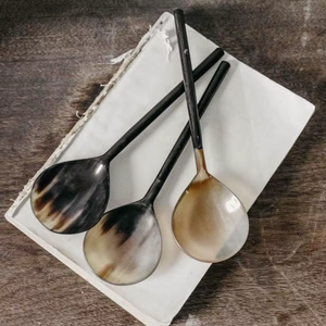 Ensembles de cuillères Cadeaux fantaisie pour pendaison de crémaillère Novel Design Prix de gros par Crescent Crafts - Product Image 1