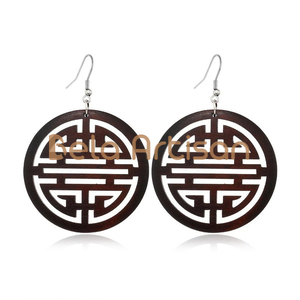 เครื่องประดับทองเหลืองสไตล์วินเทจทำด้วยมือต่างหูโคมระย้าทำจากไม้แมนดาลาน้ำหนักเบาสำหรับผู้ค้าปลีกและผู้ส่งออก - Product Image 1