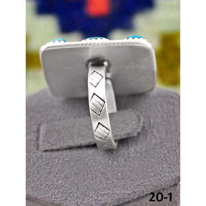 Anillo Ajustable Hecho a Mano en el Suroeste con Turquesa Royston y Engaste de Plata de Ley, Regalo - Product Image 3