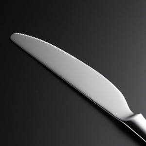 Luckywood Marille Series Ensemble de couverts en acier inoxydable 18-10 de haute qualité Finition miroir Fabriqué au Japon - Product Image 4