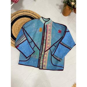 Veste matelassée réversible vintage 1 1 avec logo personnalisé, en cuir satiné, doublure en lin, style universitaire court pour femme, idéale pour l'automne - Product Image 1