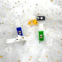 Clips de plástico para tarjetas de identificación Clip de correa de identificación