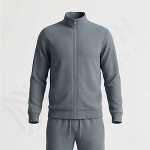 Ensemble de survêtement élégant pour homme, alliant un look sportif et un matériau durable, idéal pour les séances de fitness, les journées décontractées, le jogging et les activités sportives. - Product Image 1
