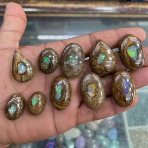 Boulder Opal Cabochon Piedra preciosa Cabochon hecho a mano Piedra preciosa Hermosa Boulder Opal Forma de mezcla de piedras preciosas para uso en joyería Producto a granel - Product Image 3
