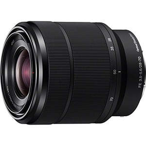 Appareil photo hybride plein format avec kit d'objectifs 28-70 mm et 50 mm F/1.8, carte mémoire 64 Go, batterie supplémentaire, sac à dos et étui inclus - Product Image 2