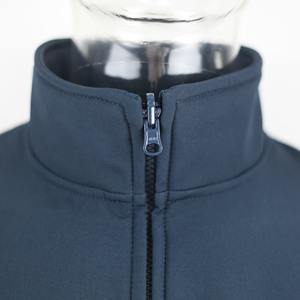 เสื้อแจ็คเก็ตซอฟต์เชลล์ ปรับแต่งลายปัก 3 มิติ ระบายอากาศได้ดี ไซส์ใหญ่ แขนยาว ชุดกีฬา โพลีเอสเตอร์ 100% สำหรับผู้ชาย แบบติดกระดุมด้านหน้า - Product Image 4