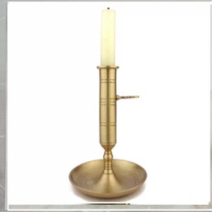 Soporte de vela de aluminio de lujo para decoraciones navideñas de Pascua de lujo Detalles hechos a mano únicos para boda Interior del hogar - Product Image 1
