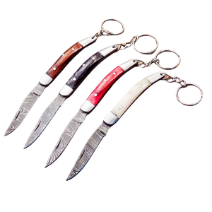 Couteau pliant de poche en acier Damas fait à la main Lot de 4 pièces Couteaux conçus sur mesure - Product Image 1
