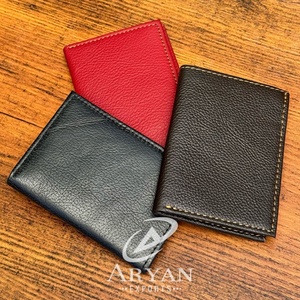 กระเป๋าสตางค์หนังพับได้หลากสีสำหรับใส่บัตร - Product Image 1