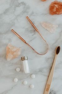 Long Lasting Copper Tongue Cleaner For Consistent Tongue Cleaning Routine With Strong And Durable Build - Product Image 4