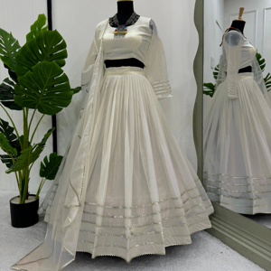 Lehenga choli ชุดงานแต่งงานออกแบบด้วยการพิมพ์ดิจิตอลที่มีขอบลูกไม้ - Product Image 1