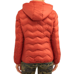 Chaquetas Acolchadas de Invierno para Mujer Hechas en Fábrica, con Capucha Desmontable, Relleno 100% Poliéster, Servicio Personalizado OEM, Gran Venta - Product Image 2