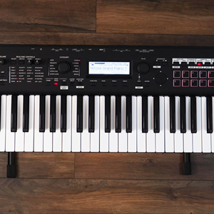 Synthétiseurs avec emplacements pour cartes SD - Product Image 2