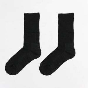 Prix d'usine, logo personnalisé en gros, chaussettes de sport pour homme, vêtements décontractés, qualité supérieure, design haut de gamme, chaussettes de sport athlétiques - Product Image 5