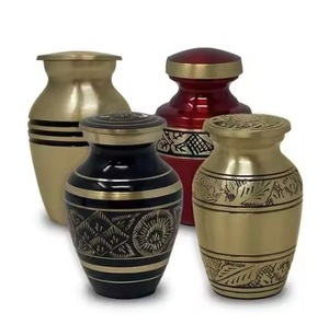 Elegantes urnas de metal para cenizas, mini urnas de recuerdo para adultos, mascotas o bebés, Diseño Artesanal y grabado a bajo precio - Product Image 4